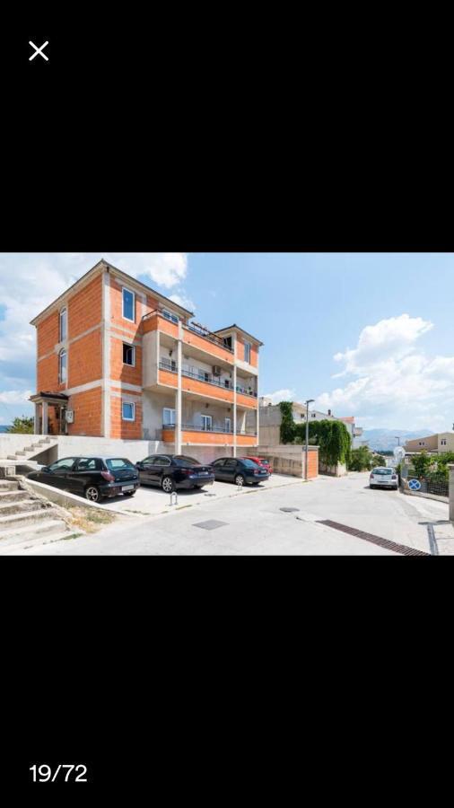 Studio Apartmant Leona With Parking Place Split Exterior foto